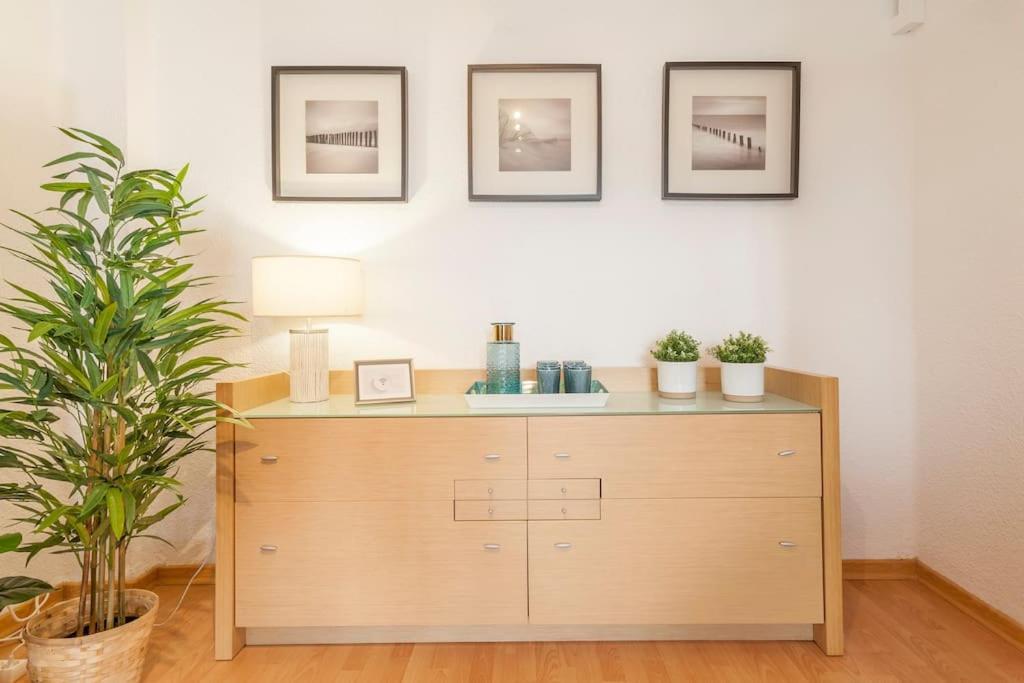Appartamento Precioso Piso Moderno: Terraza, A/C, Netflix, Wifi Valenza Esterno foto