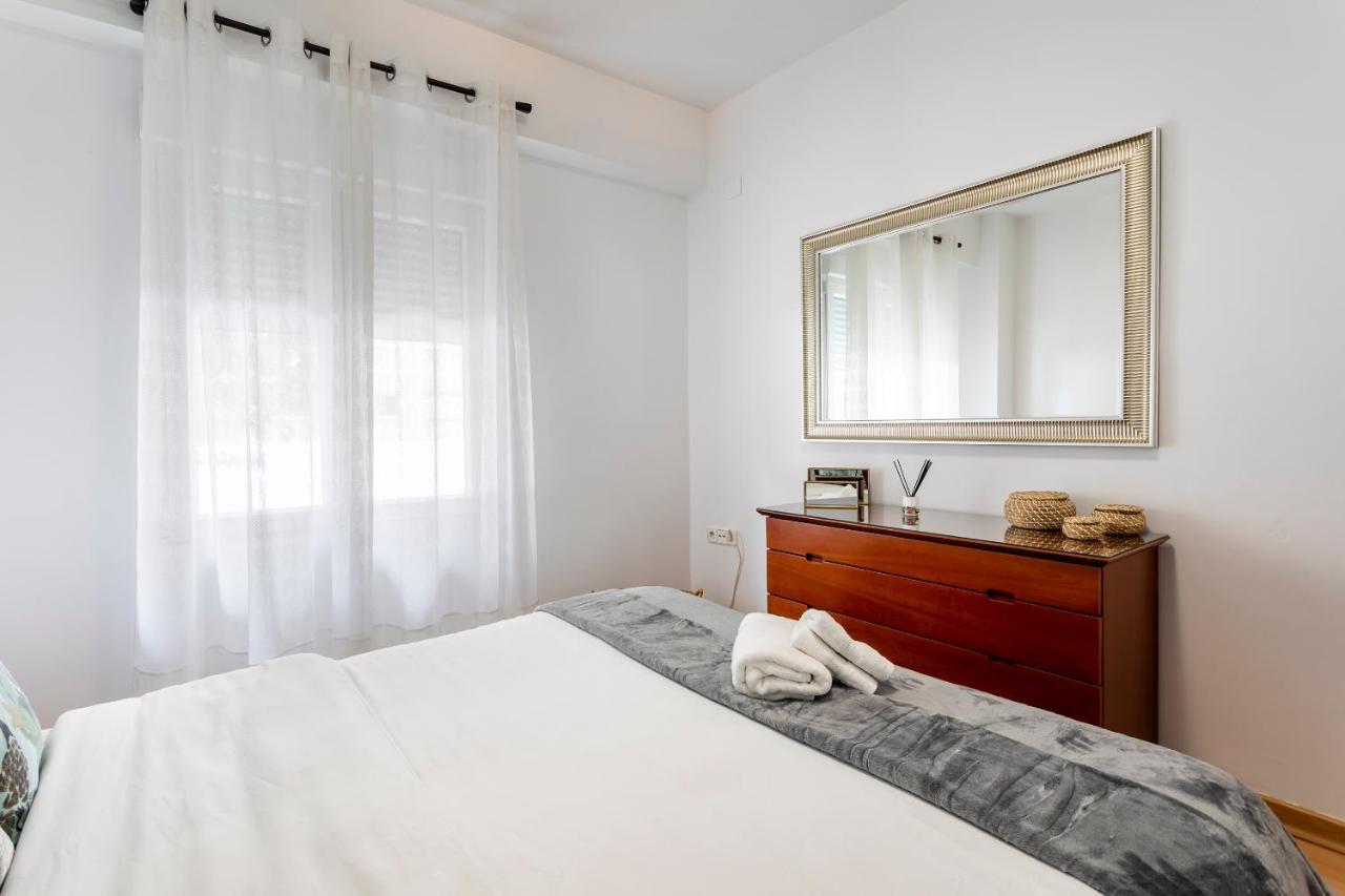 Appartamento Precioso Piso Moderno: Terraza, A/C, Netflix, Wifi Valenza Esterno foto